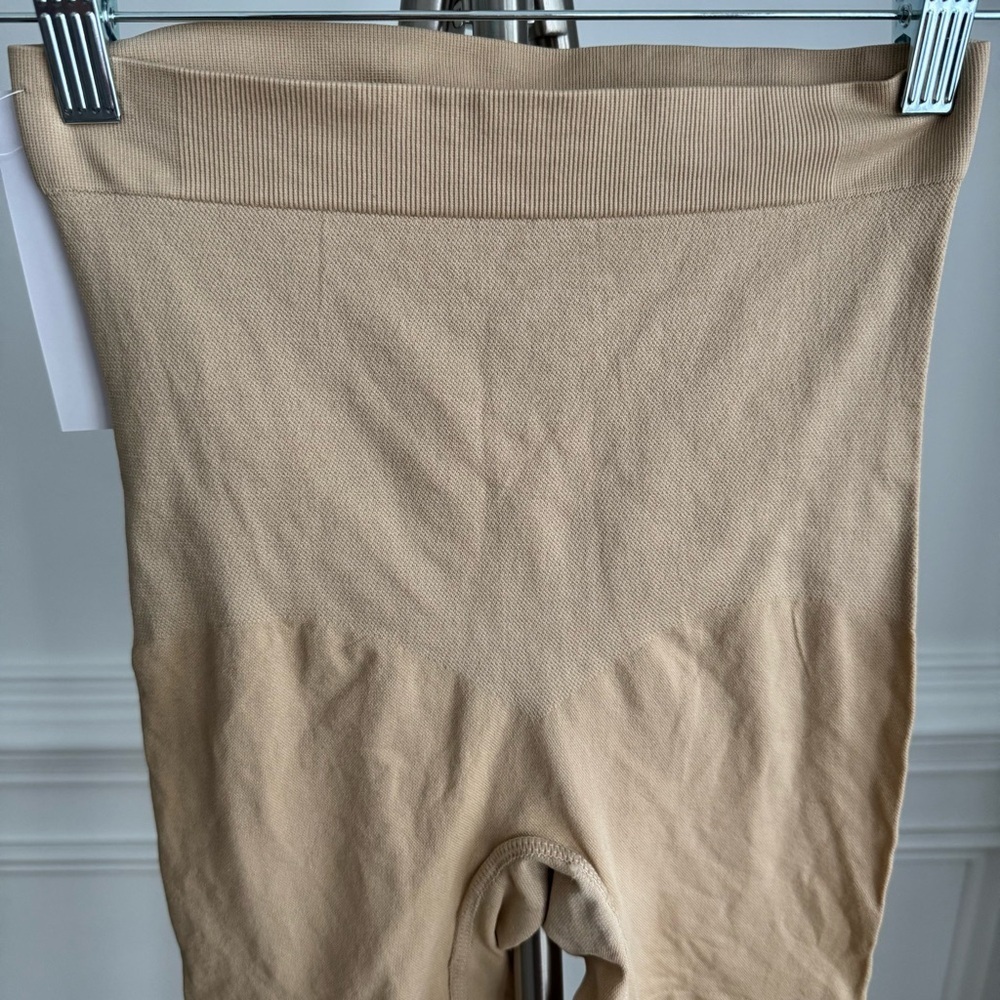 NWT Maternity Seamless Shapewear, Mid-Thigh Underwear, size Small, Nude color - Picture 6 of 7